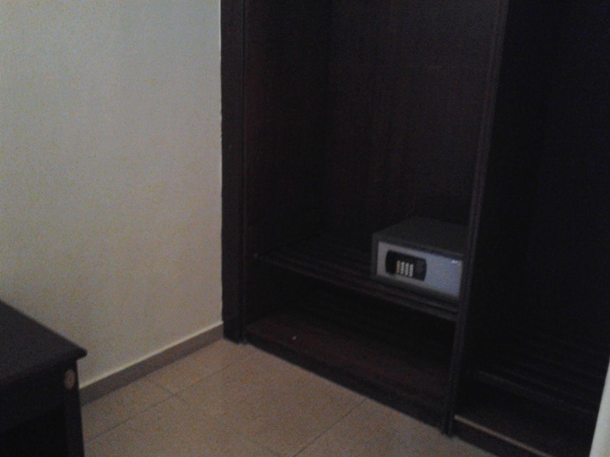 Hotel Georgia Accra Exteriör bild