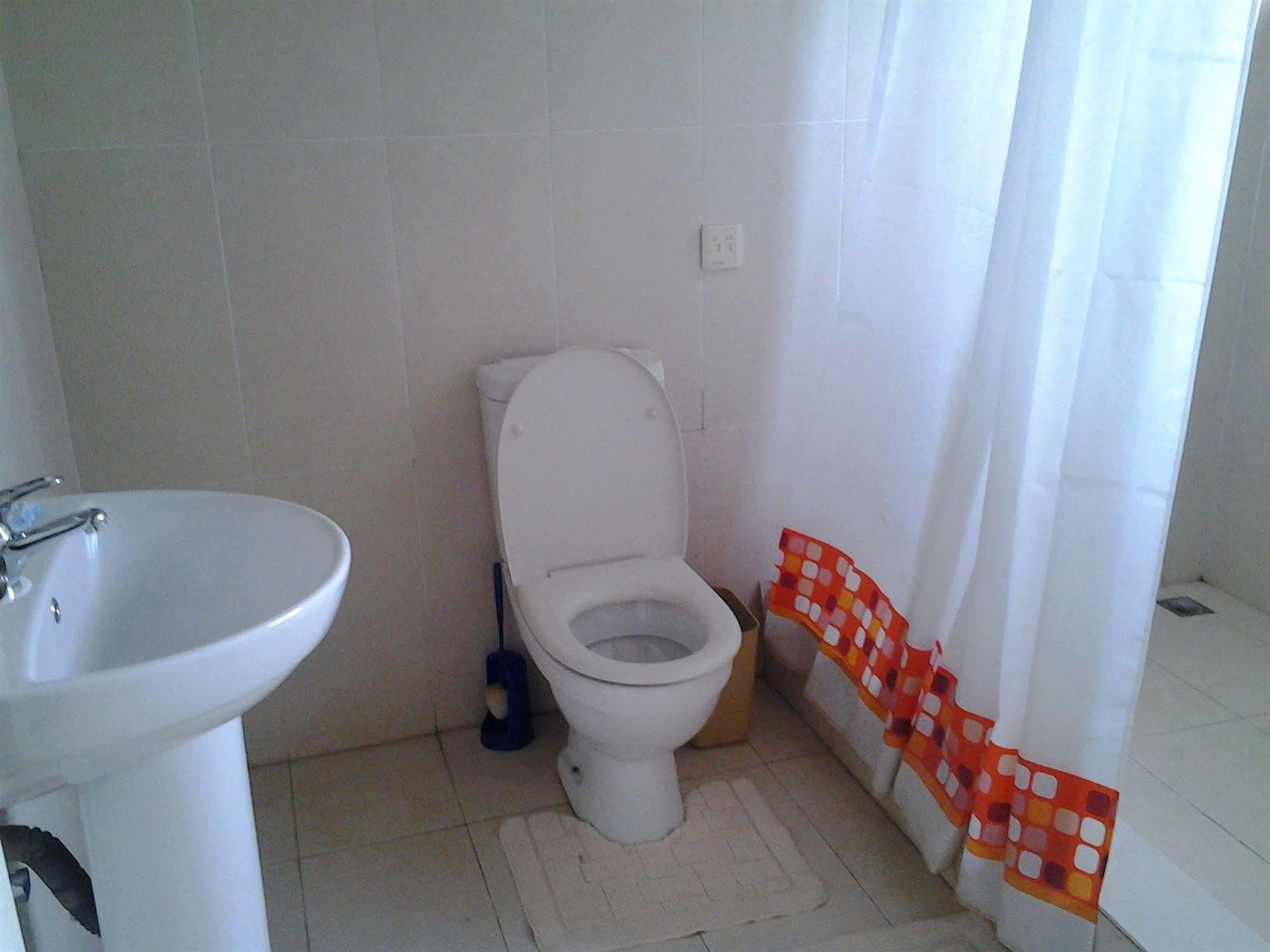 Hotel Georgia Accra Exteriör bild