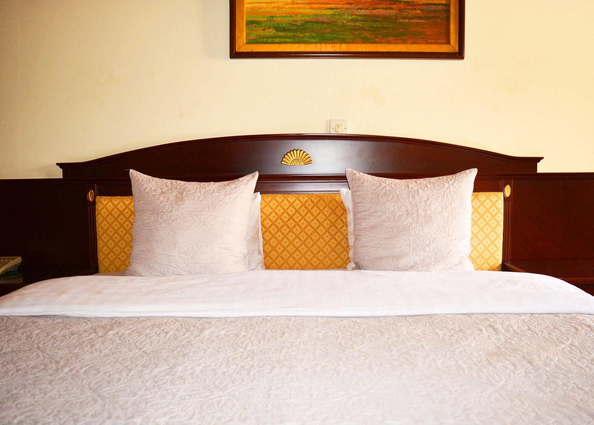 Hotel Georgia Accra Exteriör bild