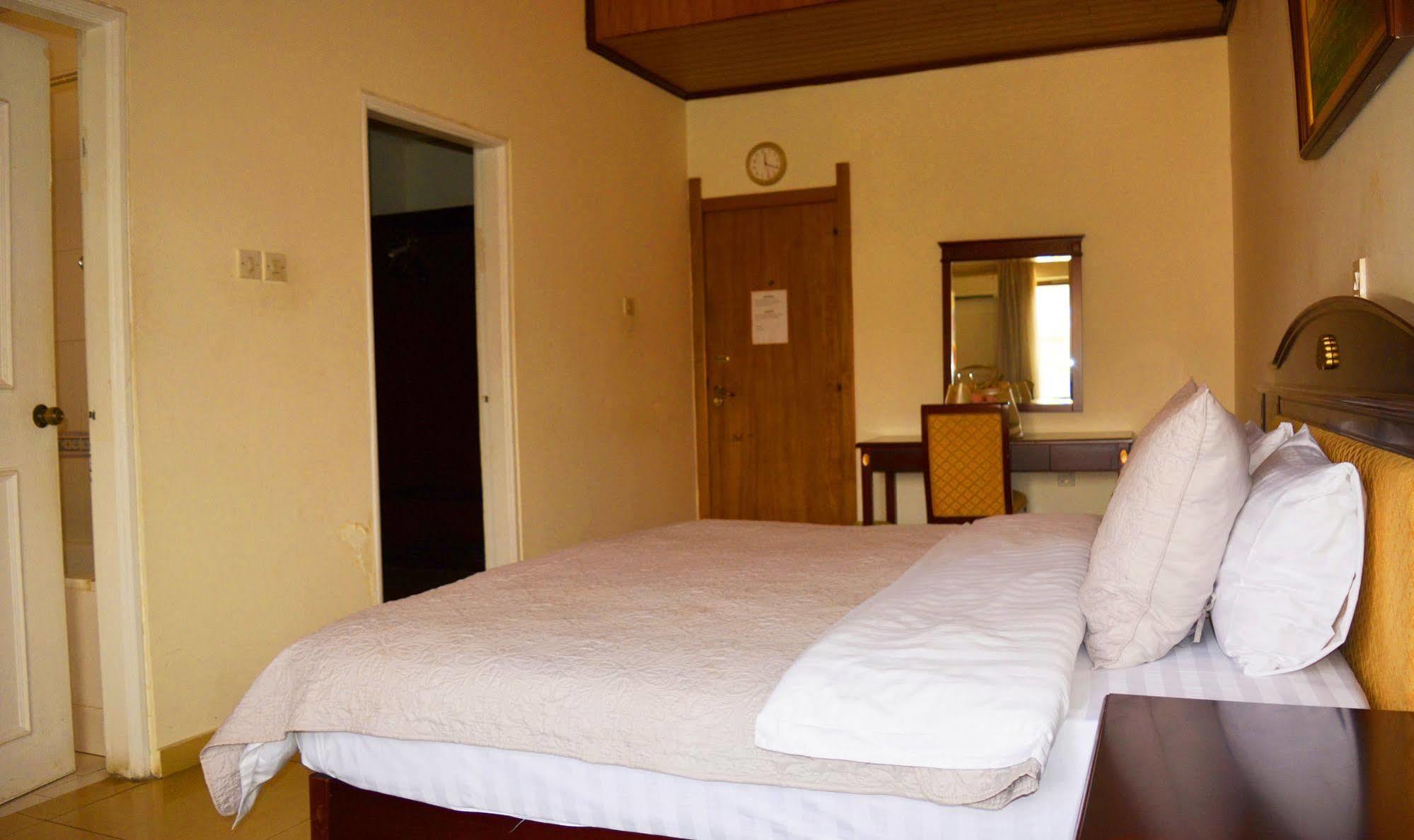 Hotel Georgia Accra Exteriör bild